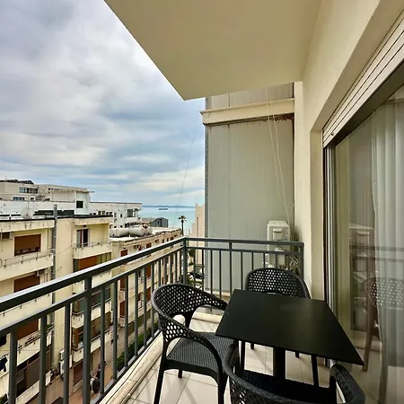 Celeste Seaview Loft, Apartment