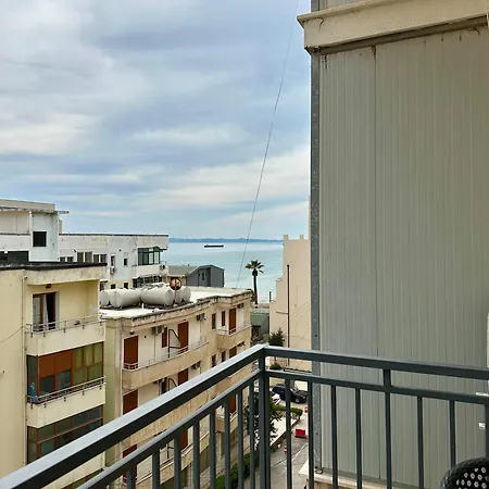 Celeste Seaview Loft, Apartment *