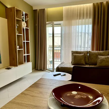 Celeste Seaview Loft, Apartment Durres